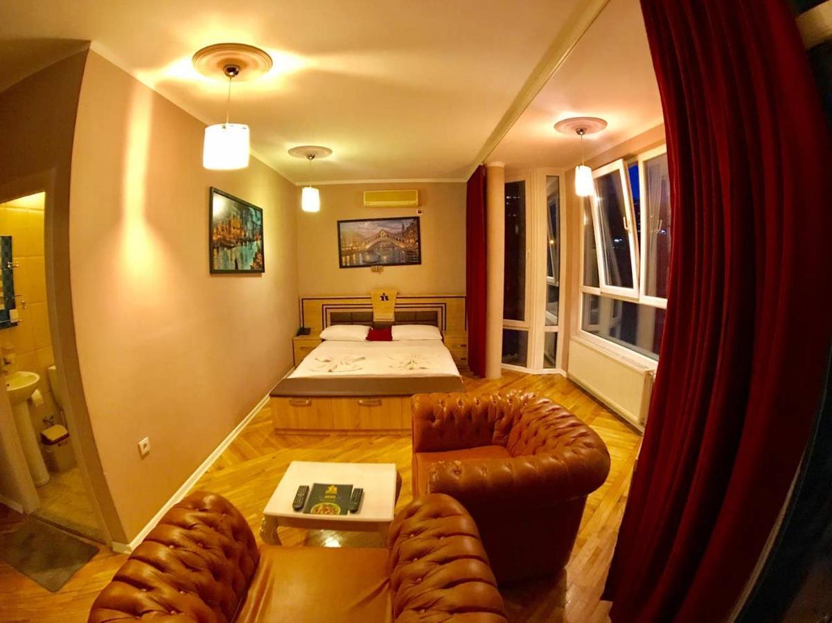 Hotel Bavaria Prisztina Zewnętrze zdjęcie